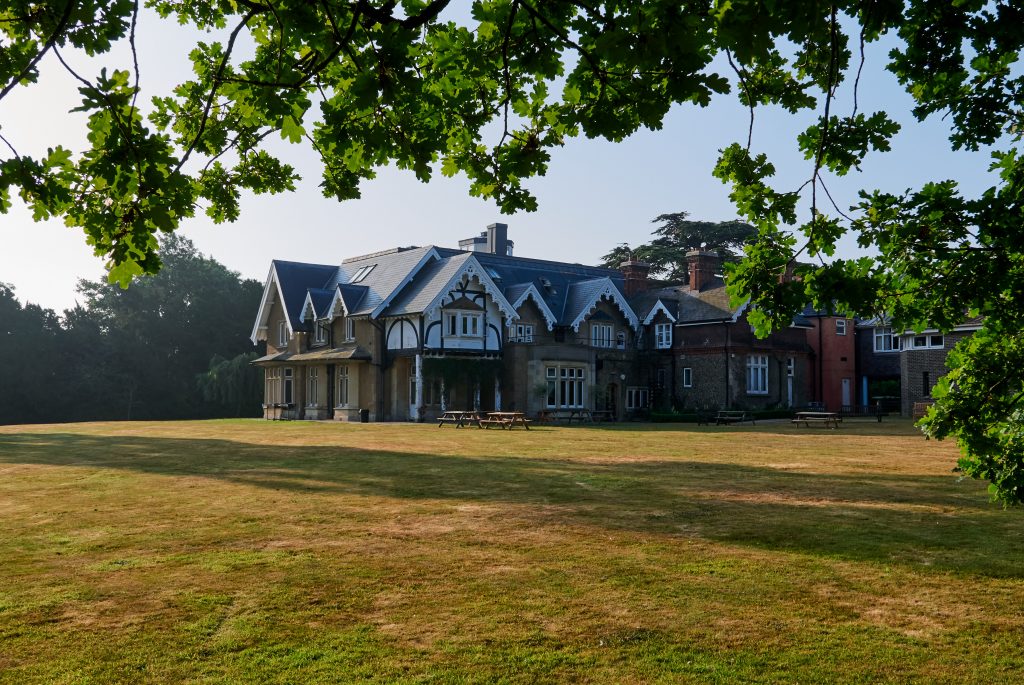 Comprehensive List of Independent Schools Accepting 11 Plus Scores
