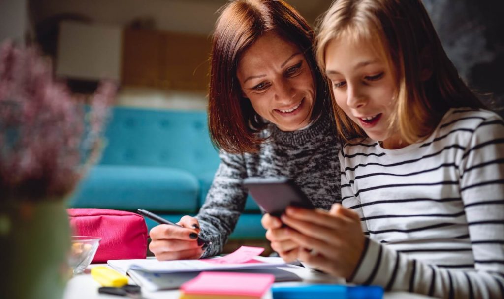 6 Benefits of Joining Online Forums for Parents and Students